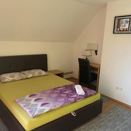 Restoran&Motel And Apartmants Lovacka Prica Tesanj Екстериор снимка