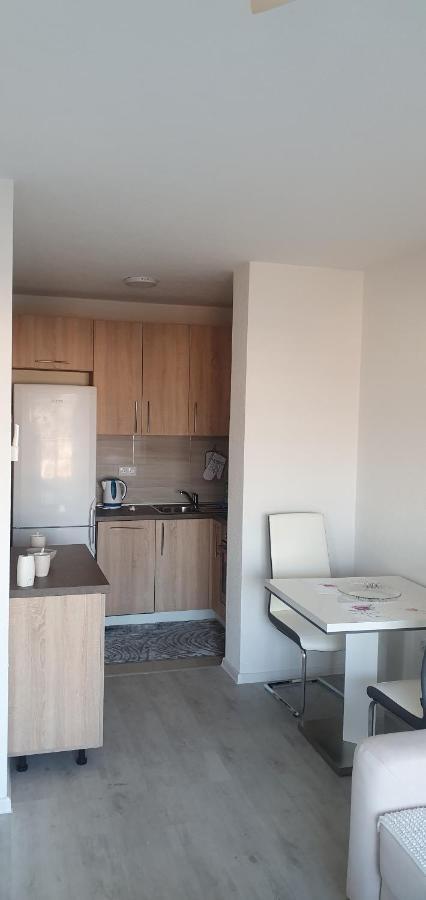 Restoran&Motel And Apartmants Lovacka Prica Tesanj Екстериор снимка